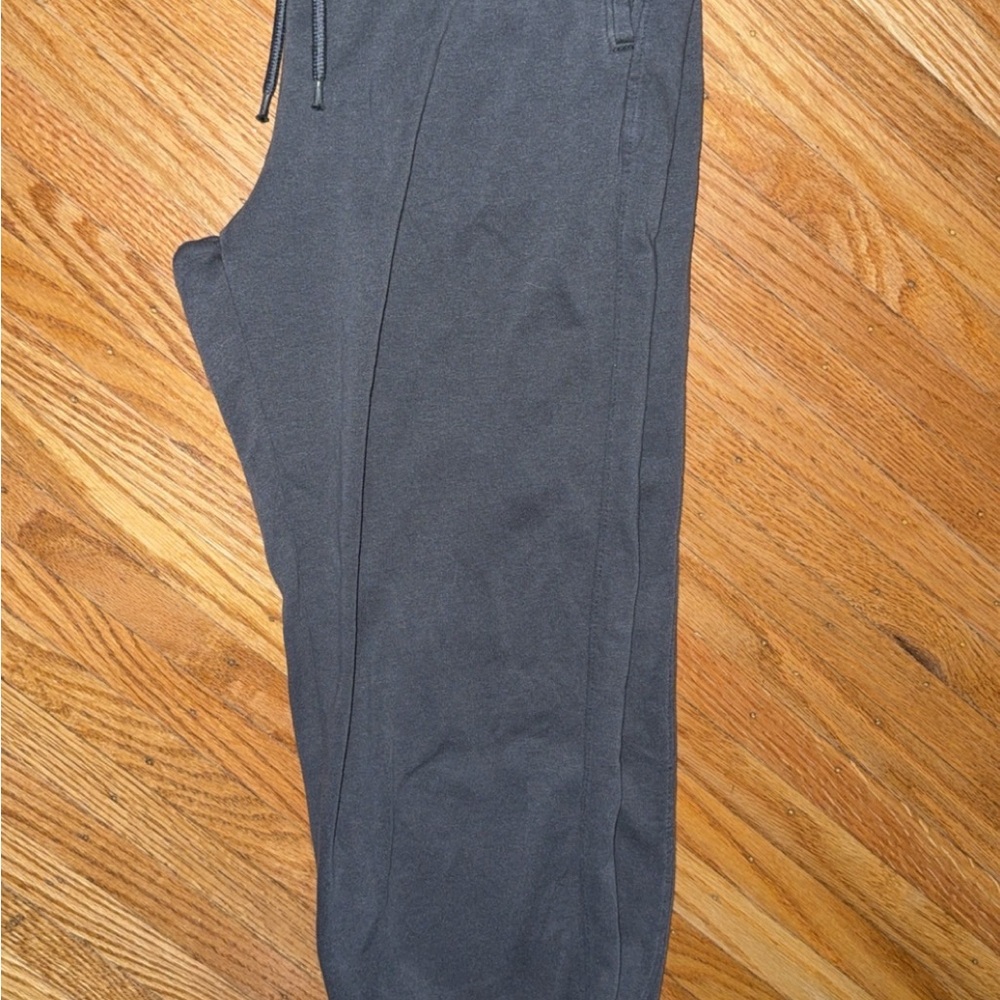 Women’s H&M comfortable sweatpants